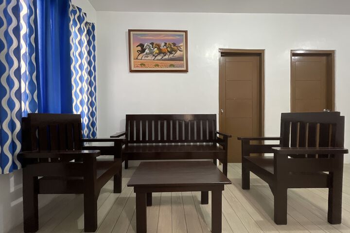 Room 116 of 200