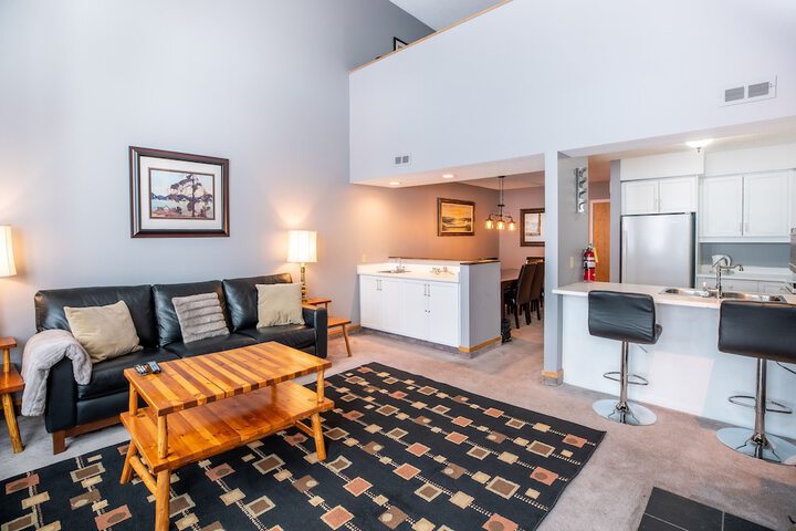 Room 170 of 402
