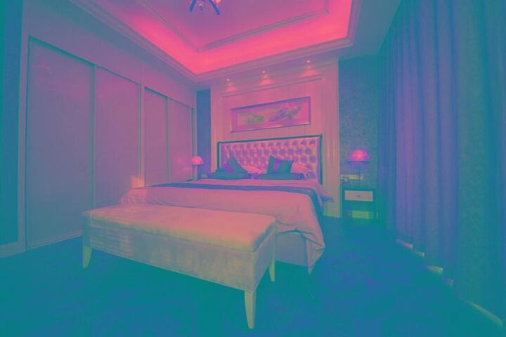 Room 14 of 31