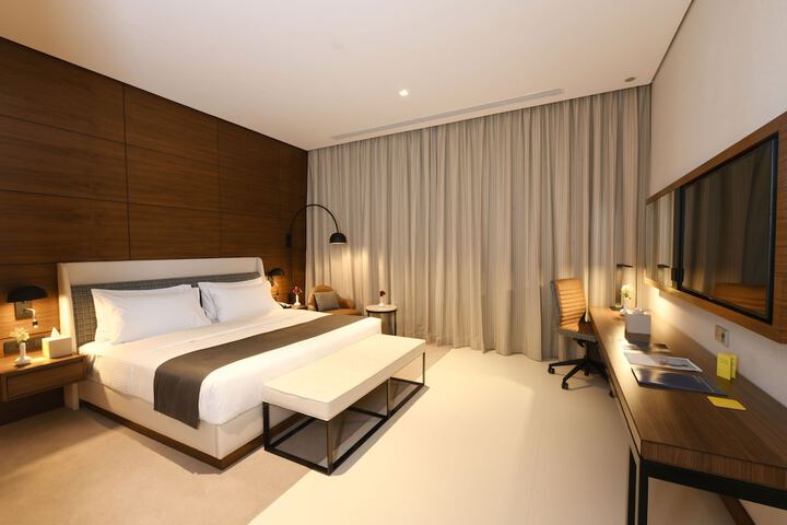 Room 16 of 89