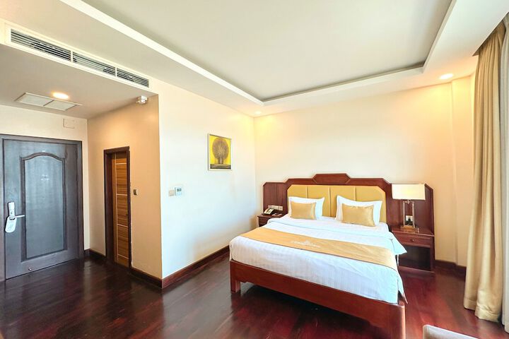 Room 29 of 142