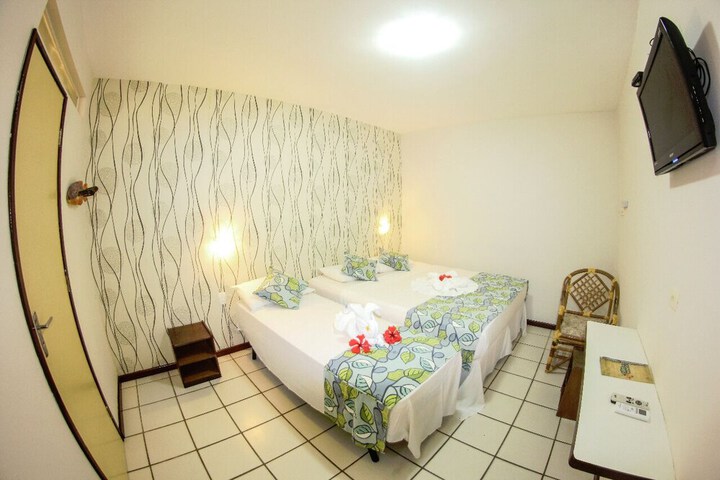 Room 10 of 40