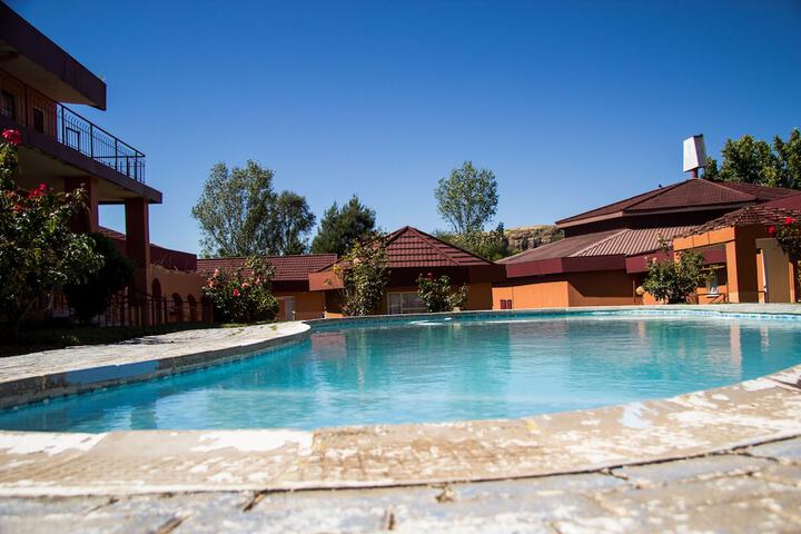 Pool Hotel