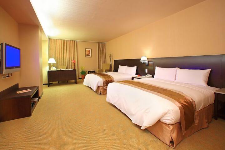Room 15 of 72
