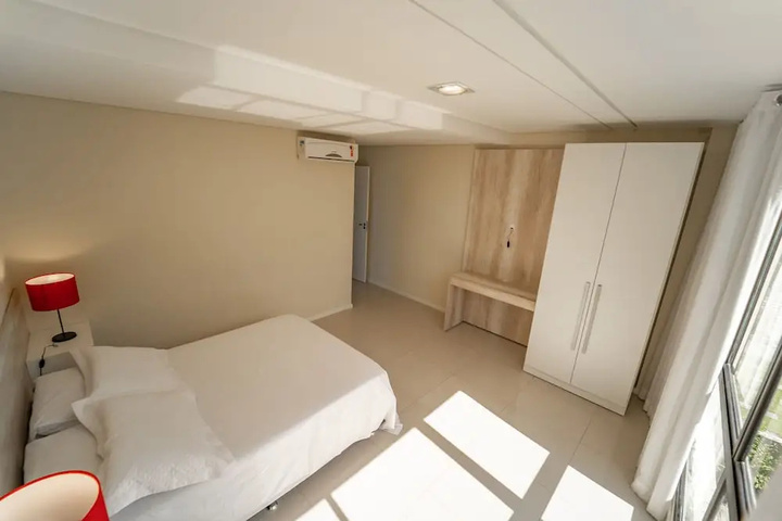 Room 5 of 21
