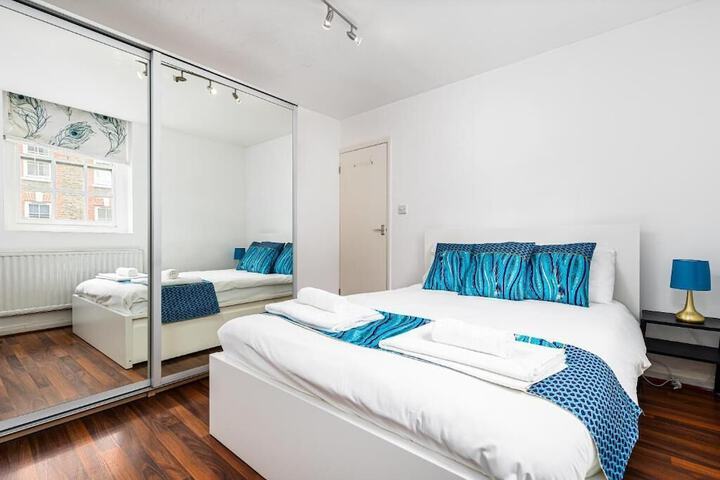 Room 10 of 48
