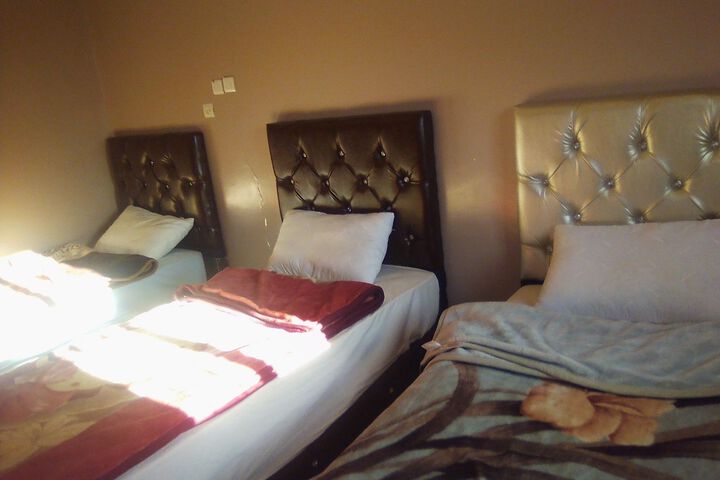 Room 14 of 21