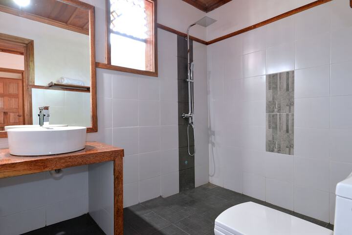 Room 26 of 61