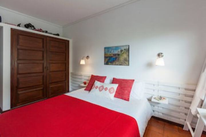 Ria Surf House
