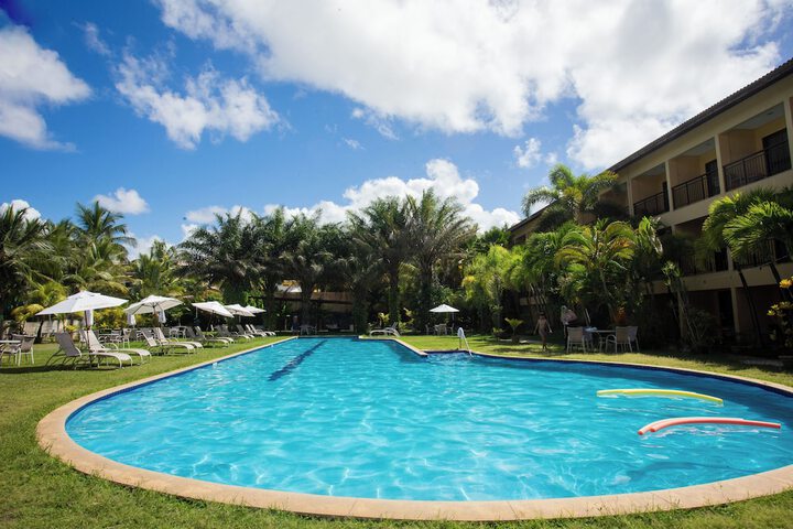 Pools & Facilities