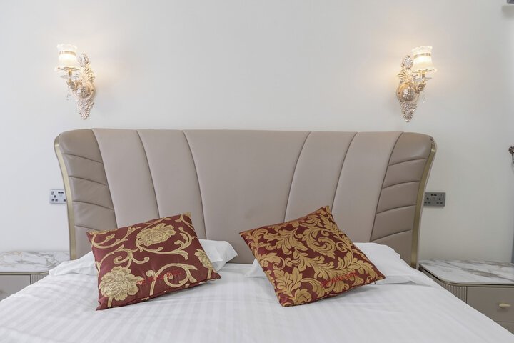 Room 45 of 90
