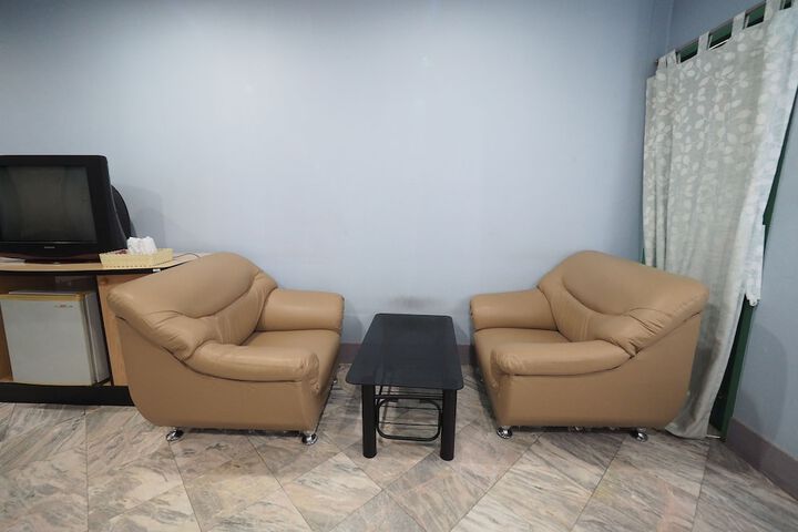 Room 21 of 51