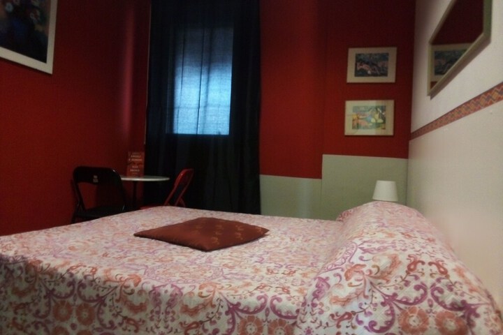 Room 4 of 53