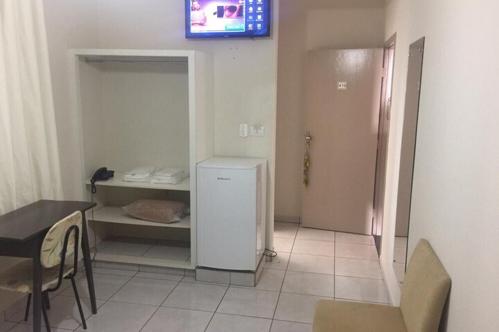 Room 17 of 53