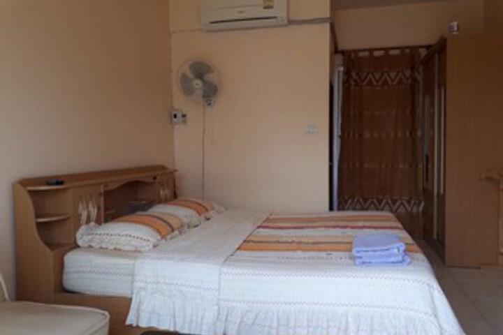 Room 20 of 31