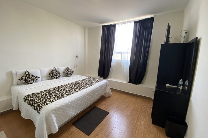Room 42 of 75