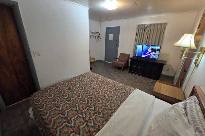 Room 17 of 87