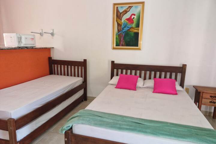 Room 6 of 35