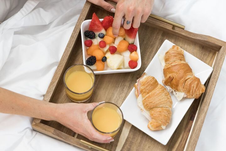 Breakfast/Coffee Service 84 of 133