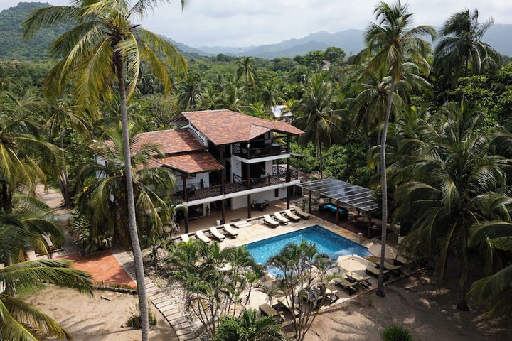 coconuco beach palomino in Dibulla