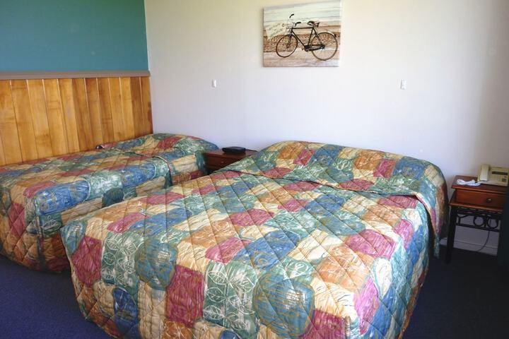 Room 7 of 35
