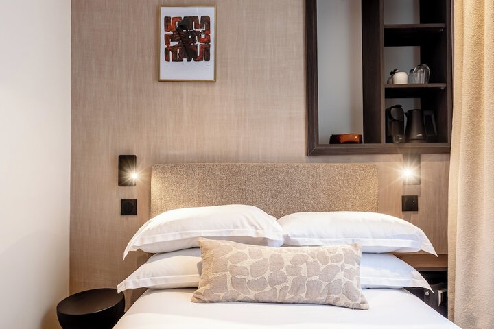 Room 29 of 82