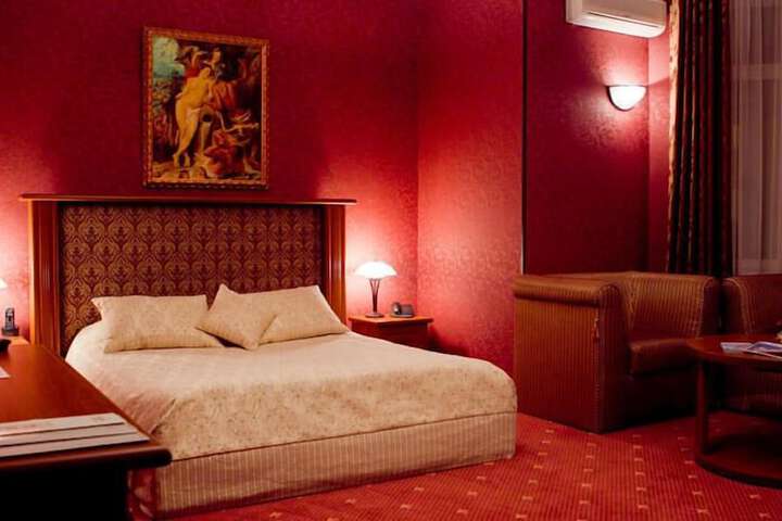 Room 13 of 55