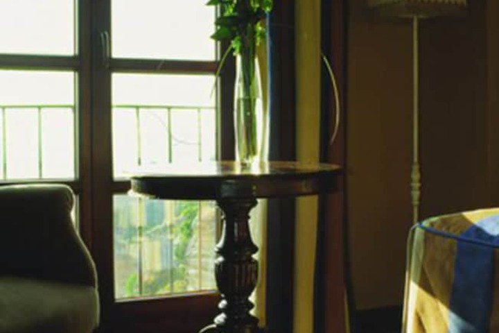 Room 21 of 37