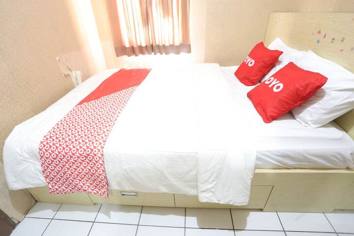 Room 3 of 10