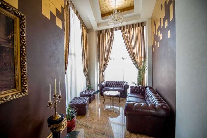 Lobby Entry