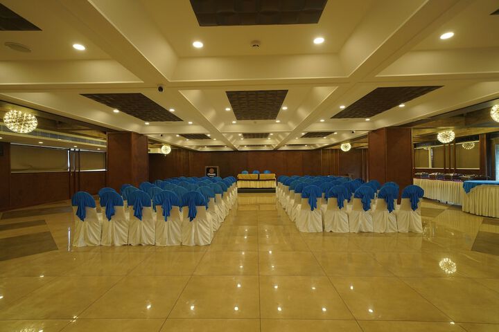 Ballroom/Hall 55 of 62