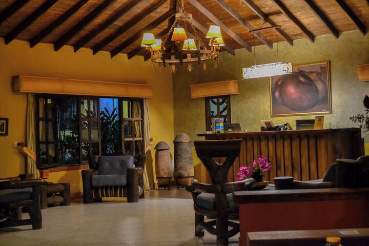 Hotel Interior 9 of 178