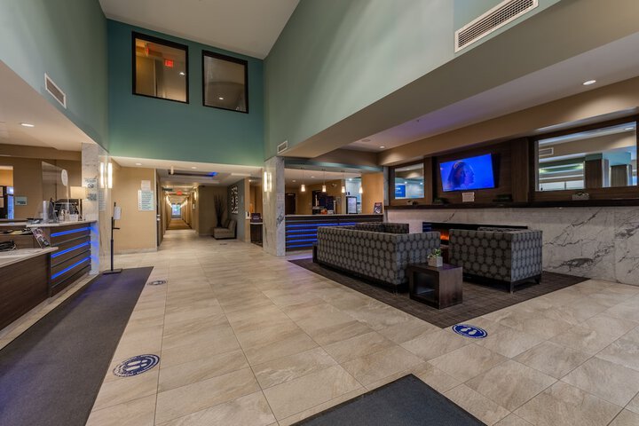 Hotel Interior 4 of 58