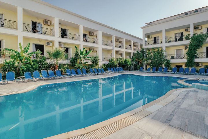 Pool 12 of 46