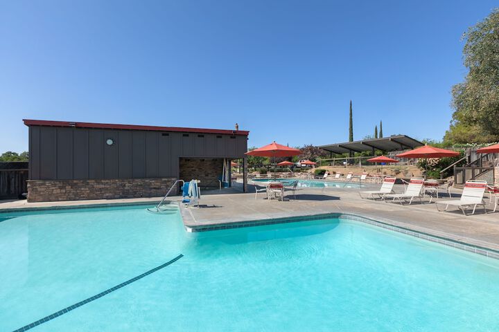 Pool 30 of 46
