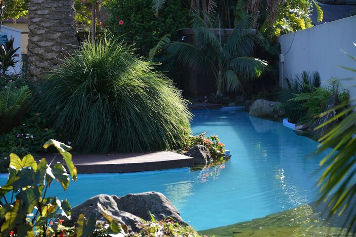 Hotel with Pool
