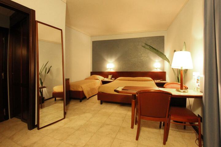 Room 5 of 58
