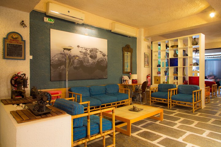 Hotel Lobby