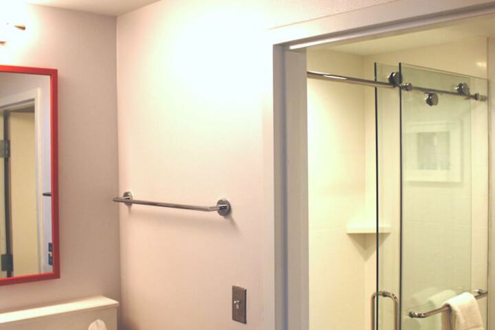 Bathroom shower