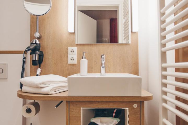 Room 40 of 57