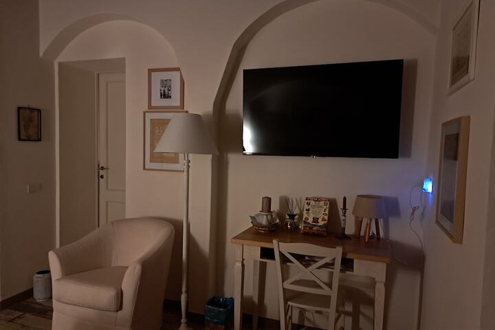 Room 17 of 51
