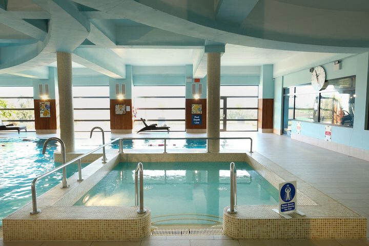 Pool Hotel