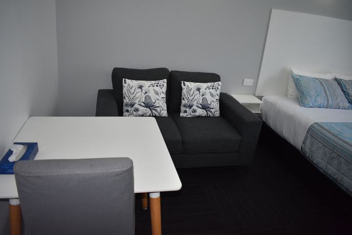 Room 5 of 24