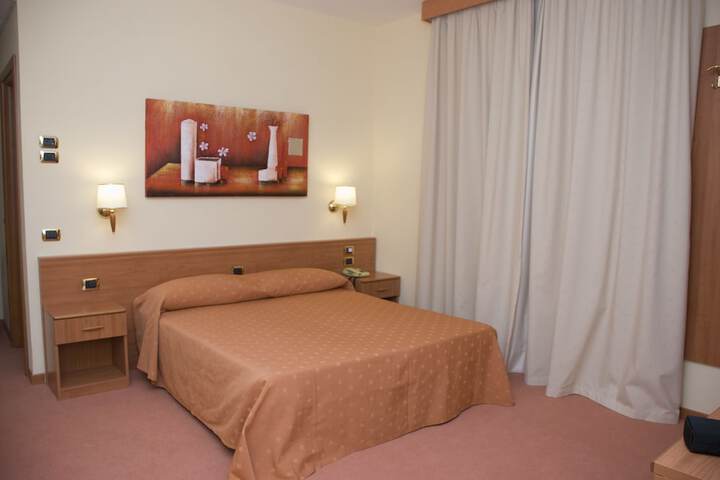 Room 5 of 30