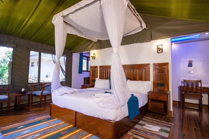 Room 4 of 23