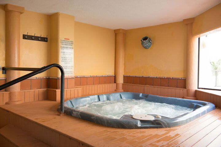 Spa 11 of 21
