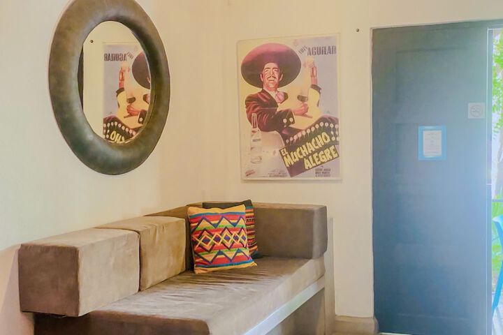 Room 29 of 151