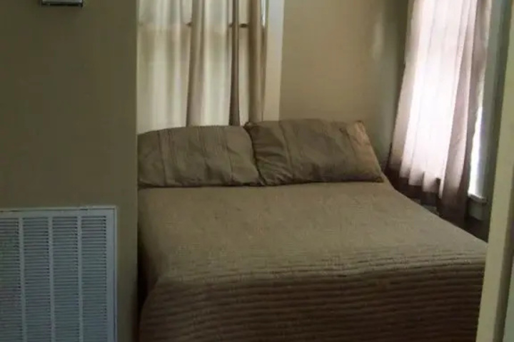 guest_rooms