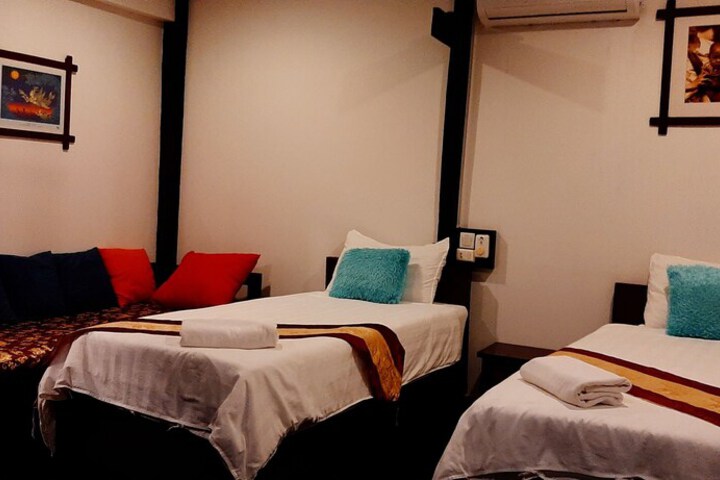 Room 28 of 53