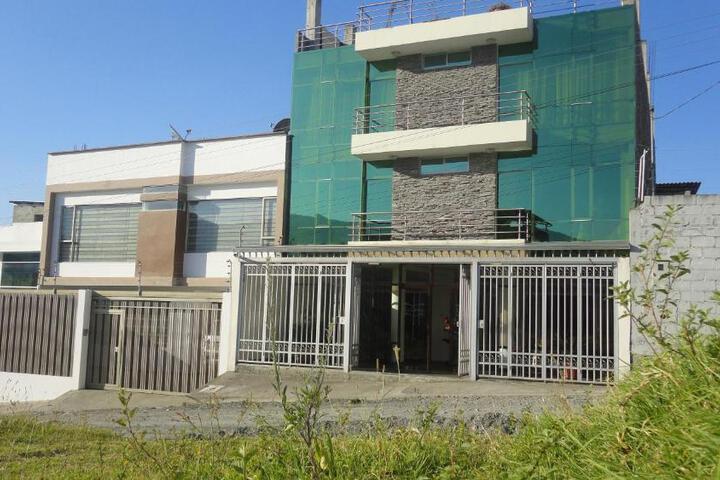 El Cardenal Hotel
